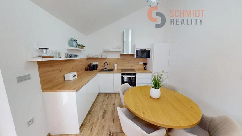 Prodej rodinného domu, Bulhary, 300 m2