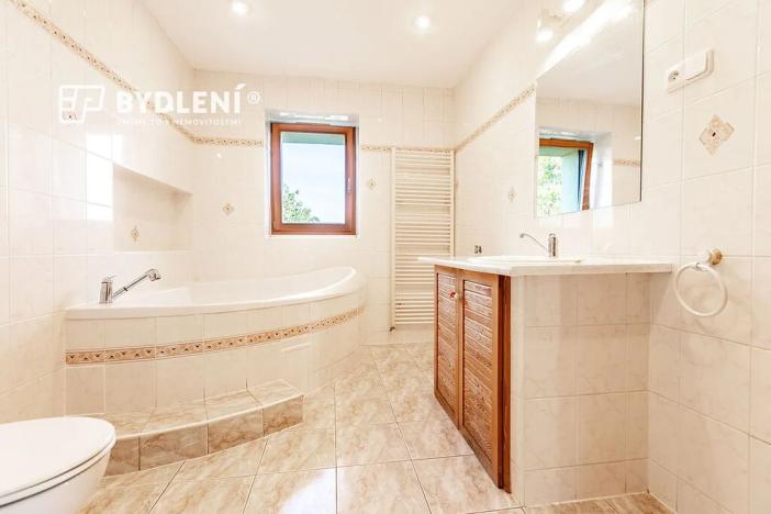 Prodej rodinného domu, Teplice, Na haldách, 215 m2