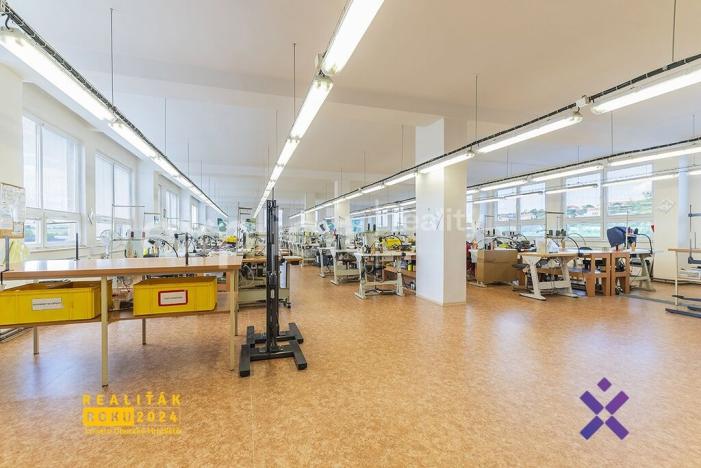 Prodej skladu, Uherský Brod, Vazová, 1990 m2