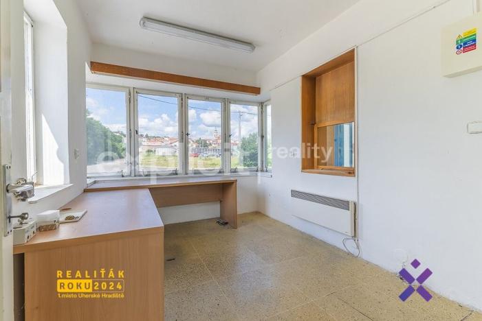 Prodej skladu, Uherský Brod, Vazová, 1990 m2