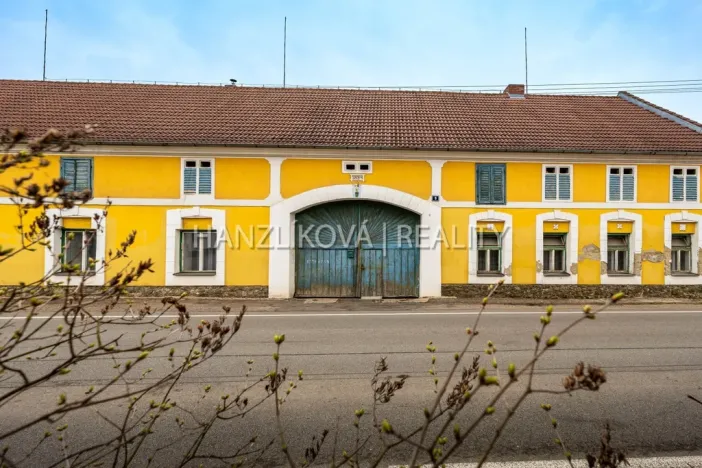 Prodej zemědělské usedlosti, Branišov, 300 m2
