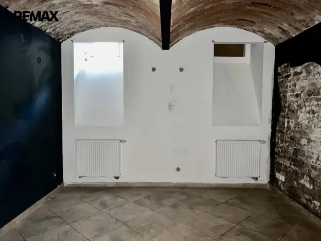 Pronájem komerční nemovitosti, Karlovy Vary, Bulharská, 95 m2