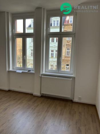 Prodej bytu 3+kk, Karlovy Vary, Wolkerova, 58 m2