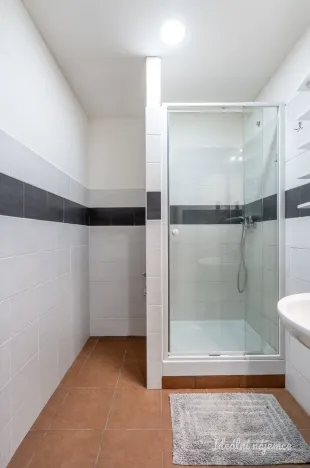 Pronájem bytu 1+1, Praha - Kamýk, Cuřínova, 46 m2