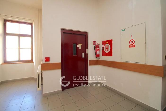 Prodej kanceláře, Jihlava, Masarykovo náměstí, 1141 m2