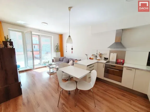 Prodej bytu 2+kk, Olomouc, Družební, 1900 m2