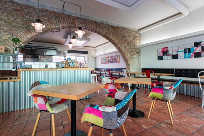 Pronájem restaurace, Veselí nad Moravou, Sokolovská, 108 m2