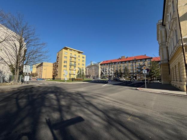 Pronájem kanceláře, Chomutov, Na Příkopech, 12 m2