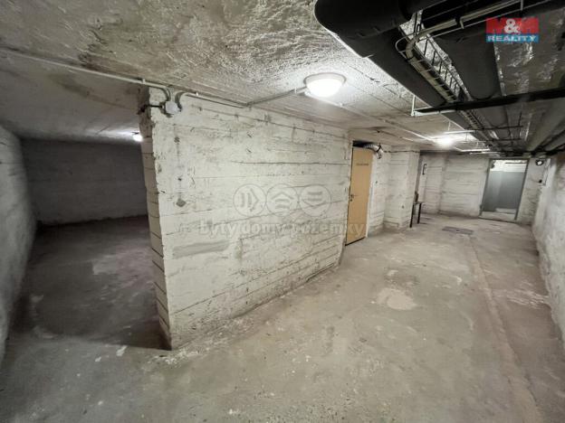 Prodej skladu, Ostrava - Poruba, Nálepkovo náměstí, 156 m2