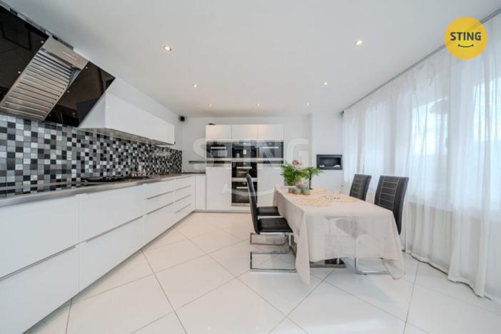 Prodej bytu 4+1, Ostrava, Nádražní, 89 m2