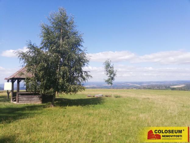 Prodej pole, Velenov, 1032 m2