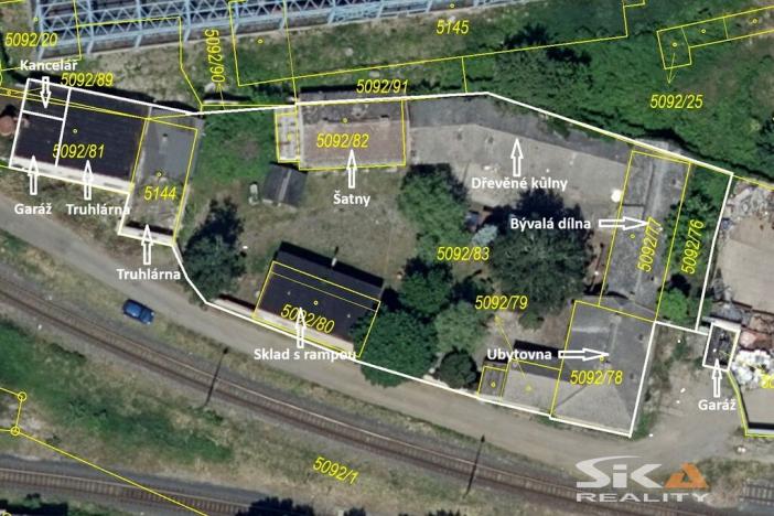 Prodej výrobních prostor, Louny, Říční, 2310 m2