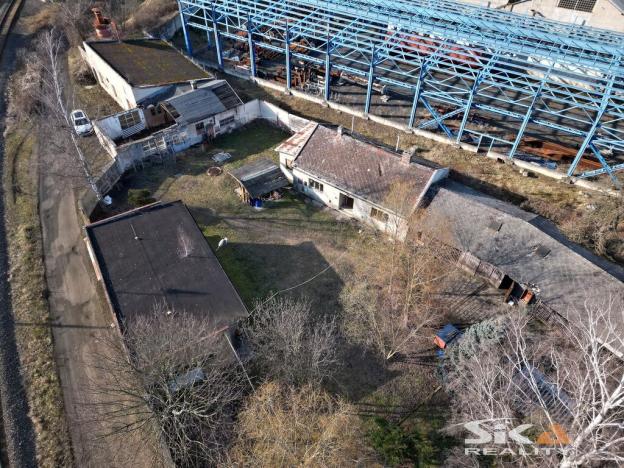 Prodej výrobních prostor, Louny, Říční, 2310 m2