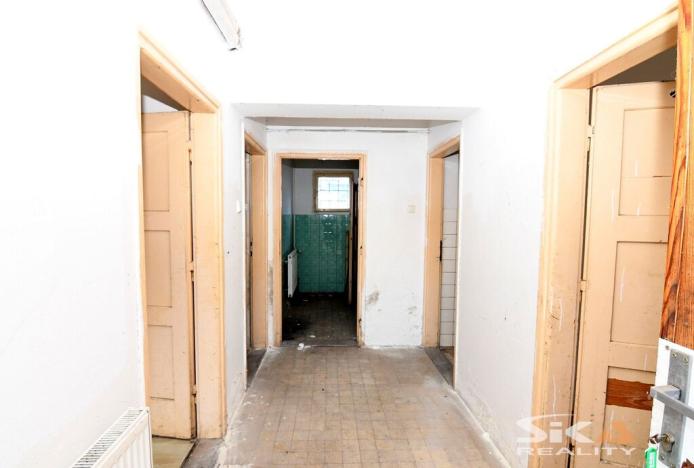 Prodej výrobních prostor, Louny, Říční, 2310 m2