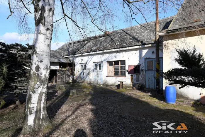 Prodej výrobních prostor, Louny, Říční, 2310 m2