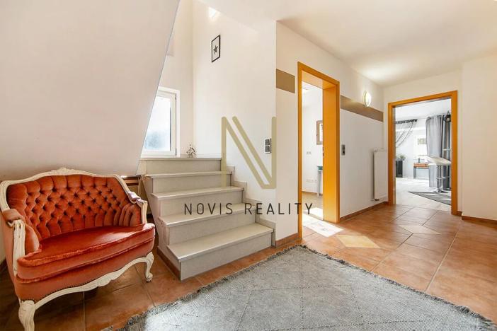 Prodej vícegeneračního domu, Regen, Německo, 213 m2