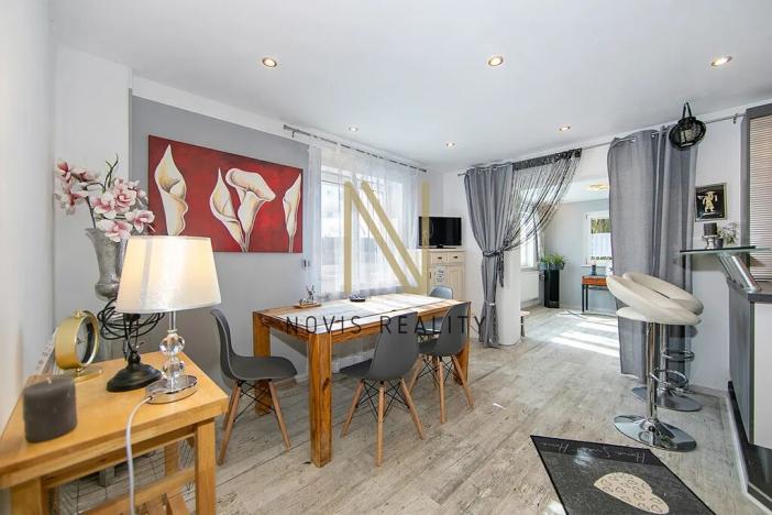 Prodej vícegeneračního domu, Regen, Německo, 213 m2