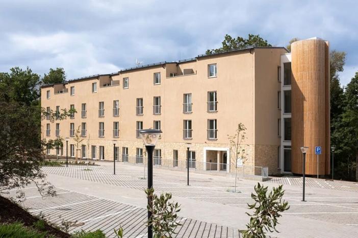 Prodej garážového stání, Tuchoměřice, V Kněžívce, 12 m2