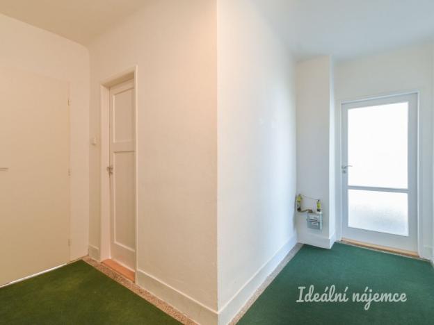 Pronájem bytu 2+1, Praha - Dejvice, Šárecká, 56 m2