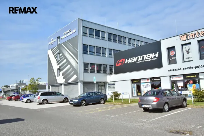 Pronájem kanceláře, Hradec Králové - Slezské Předměstí, Bratří Štefanů, 36 m2