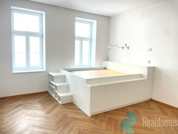 Pronájem bytu 2+kk, České Budějovice, Fráni Šrámka, 48 m2