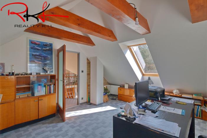 Prodej rodinného domu, Černouček, 180 m2