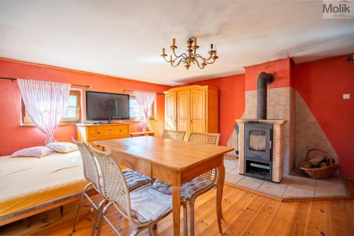 Prodej rodinného domu, Moldava, 390 m2