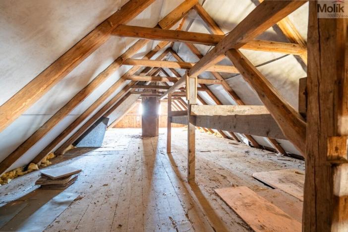 Prodej rodinného domu, Moldava, 390 m2