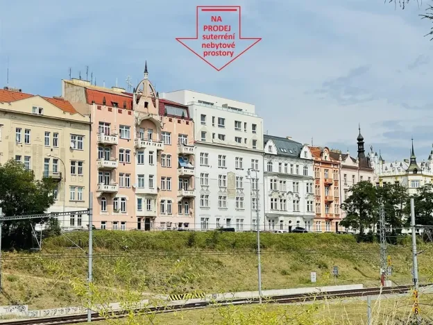 Prodej kanceláře, Plzeň - Jižní Předměstí, Hálkova, 105 m2