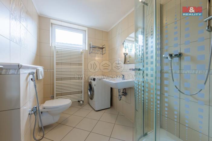 Prodej rodinného domu, Sadov, 198 m2