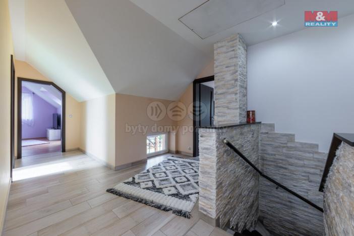 Prodej rodinného domu, Sadov, 198 m2