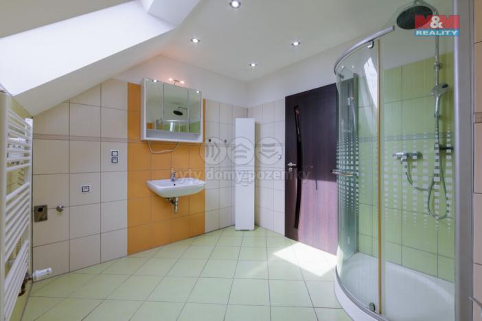 Prodej rodinného domu, Sadov, 198 m2