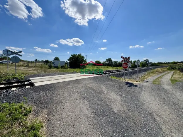 Prodej pole, Černčice, Mikoláše Alše, 2160 m2