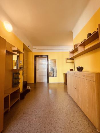 Pronájem bytu 4+1, Ostrava - Moravská Ostrava, Bankovní, 115 m2