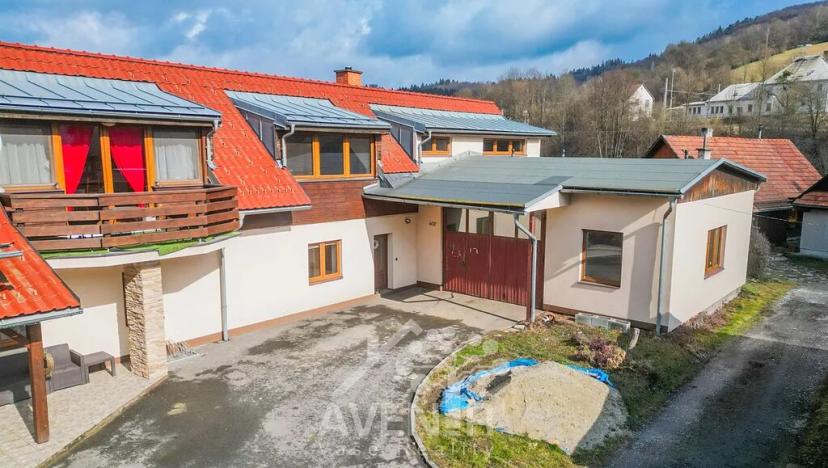 Prodej rodinného domu, Valašská Polanka, 415 m2
