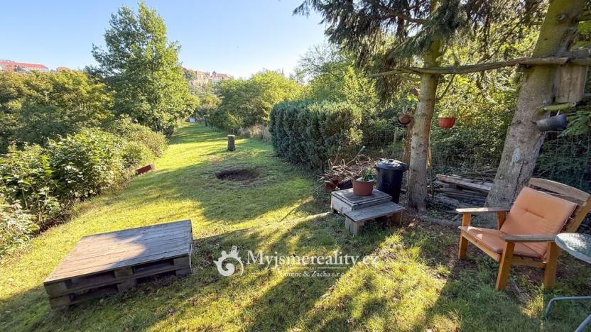 Prodej zahrady, Znojmo, 1506 m2