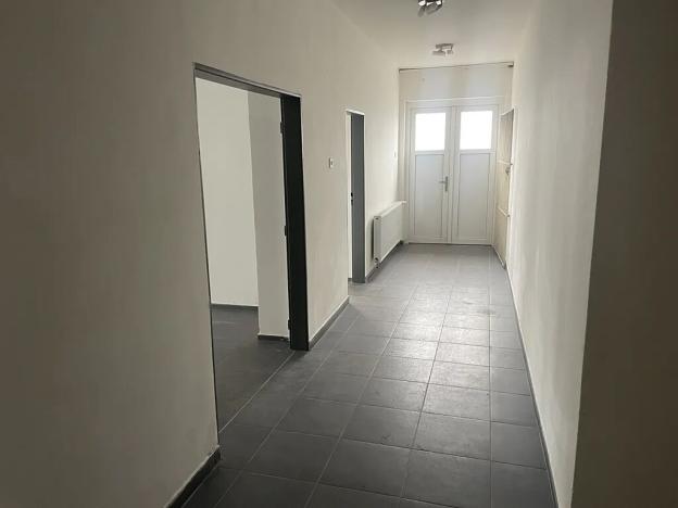 Pronájem kanceláře, Teplice, Nákladní, 120 m2