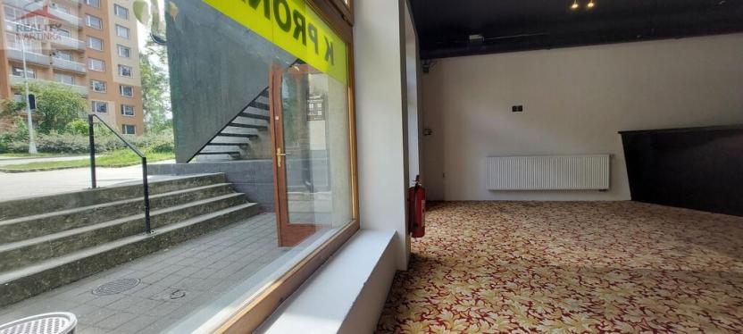 Pronájem obchodního prostoru, Valašské Meziříčí, Vsetínská, 130 m2