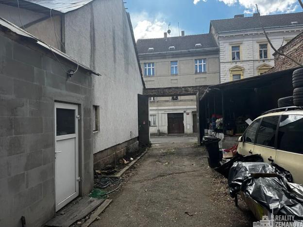 Prodej pozemku pro bydlení, Praha - Libeň, Srbova, 1011 m2