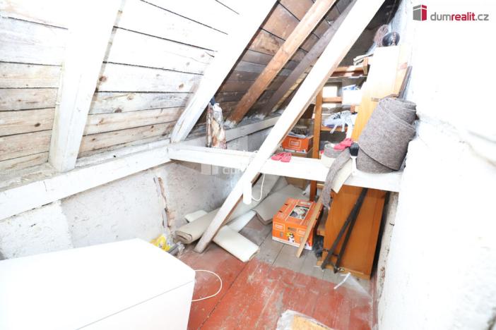 Prodej chaty, Kraslice, B. Němcové, 120 m2