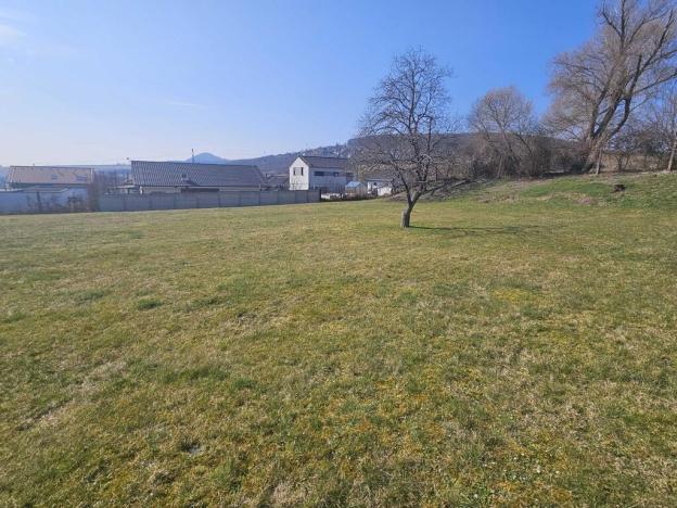 Prodej pozemku pro bydlení, Litoměřice - Pokratice, 1440 m2