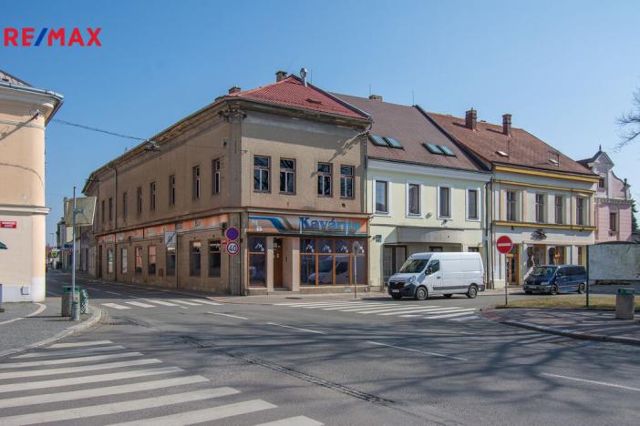 Prodej rodinného domu, Třebechovice pod Orebem, Masarykovo náměstí, 310 m2