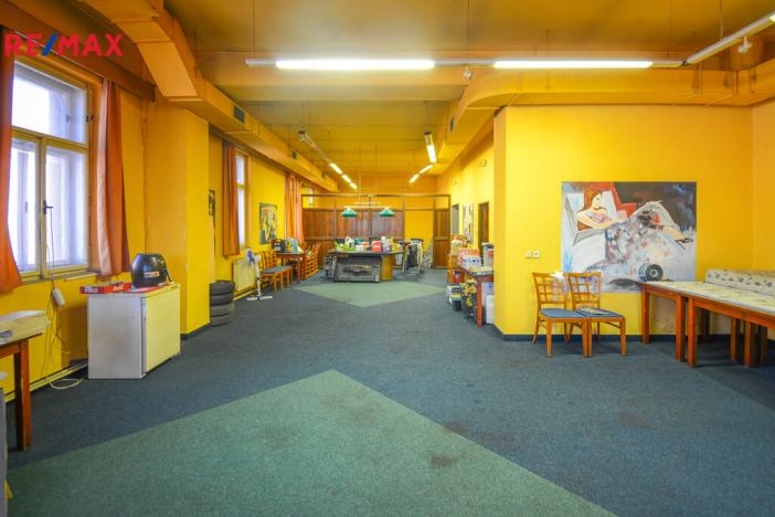 Prodej rodinného domu, Třebechovice pod Orebem, Masarykovo náměstí, 310 m2