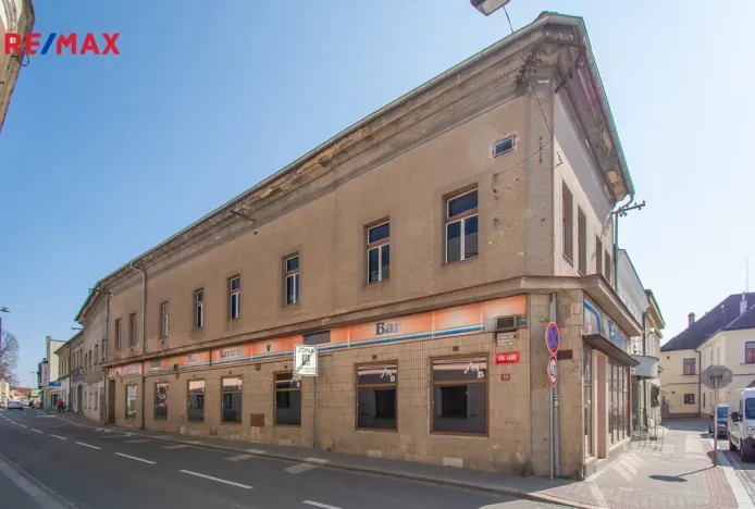 Prodej rodinného domu, Třebechovice pod Orebem, Masarykovo náměstí, 310 m2