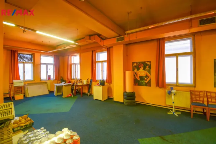 Prodej rodinného domu, Třebechovice pod Orebem, Masarykovo náměstí, 310 m2