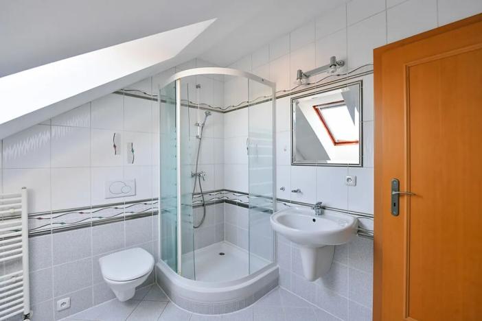 Prodej rodinného domu, Horoměřice, 350 m2