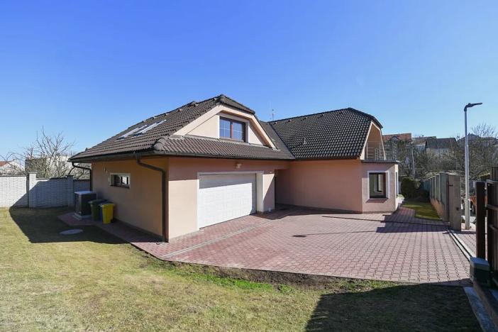 Prodej rodinného domu, Horoměřice, 350 m2