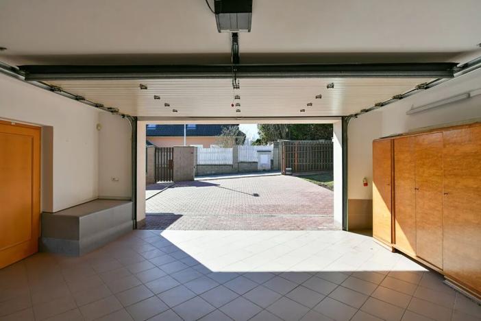 Prodej rodinného domu, Horoměřice, 350 m2