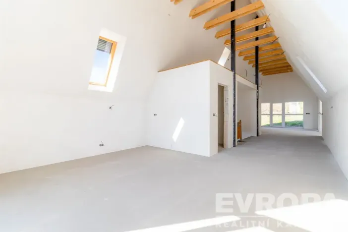 Prodej rodinného domu, Konárovice, 213 m2