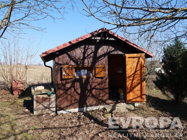 Prodej zahrady, Větrný Jeníkov, 669 m2